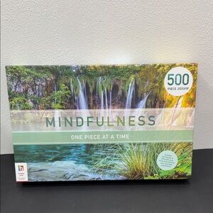 Mindfulness 500 Piece Jigsaw Puzzle Hinkler Plitvice Lakes waterfalls in Croatia